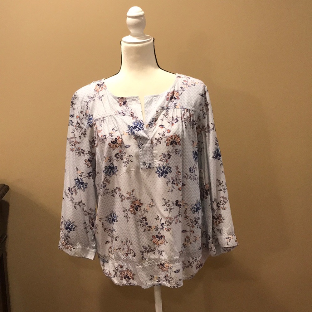 NWT Caslon knit floral top medium